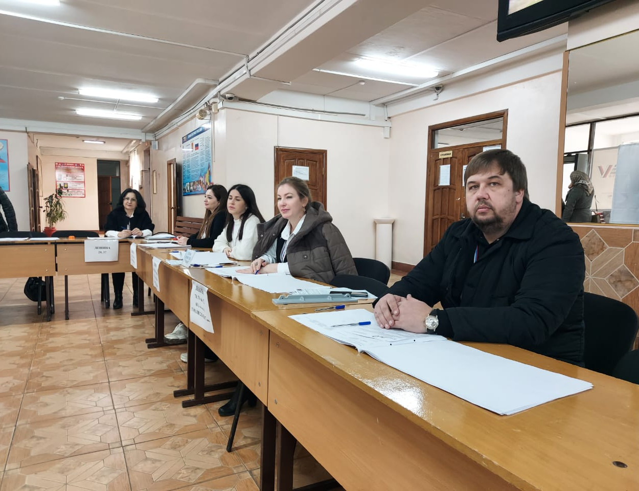Юрий Гамзатов проголосовал на выборах Президента России
